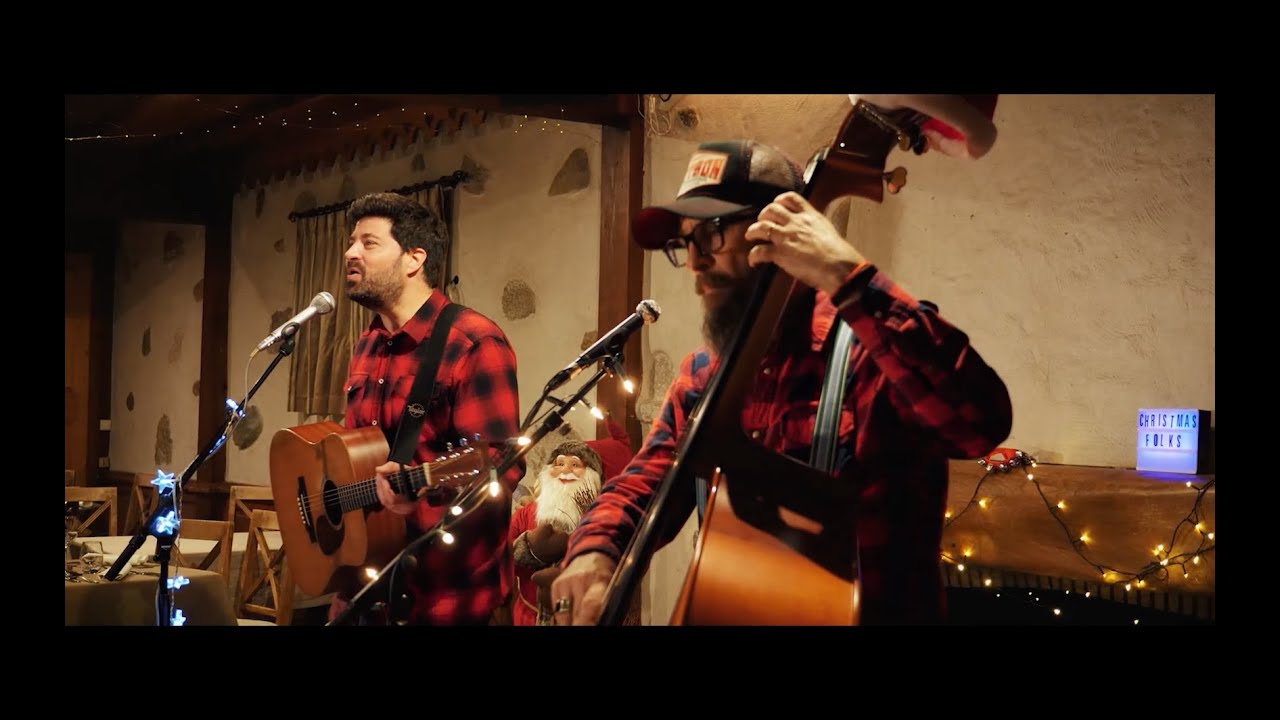 Christmas Folks (duo) - Santa Claus Is Coming To Town (cover)