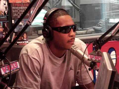 Frank Ski & Wanda interview Carmelo Anthony & Diego on V103 (3)