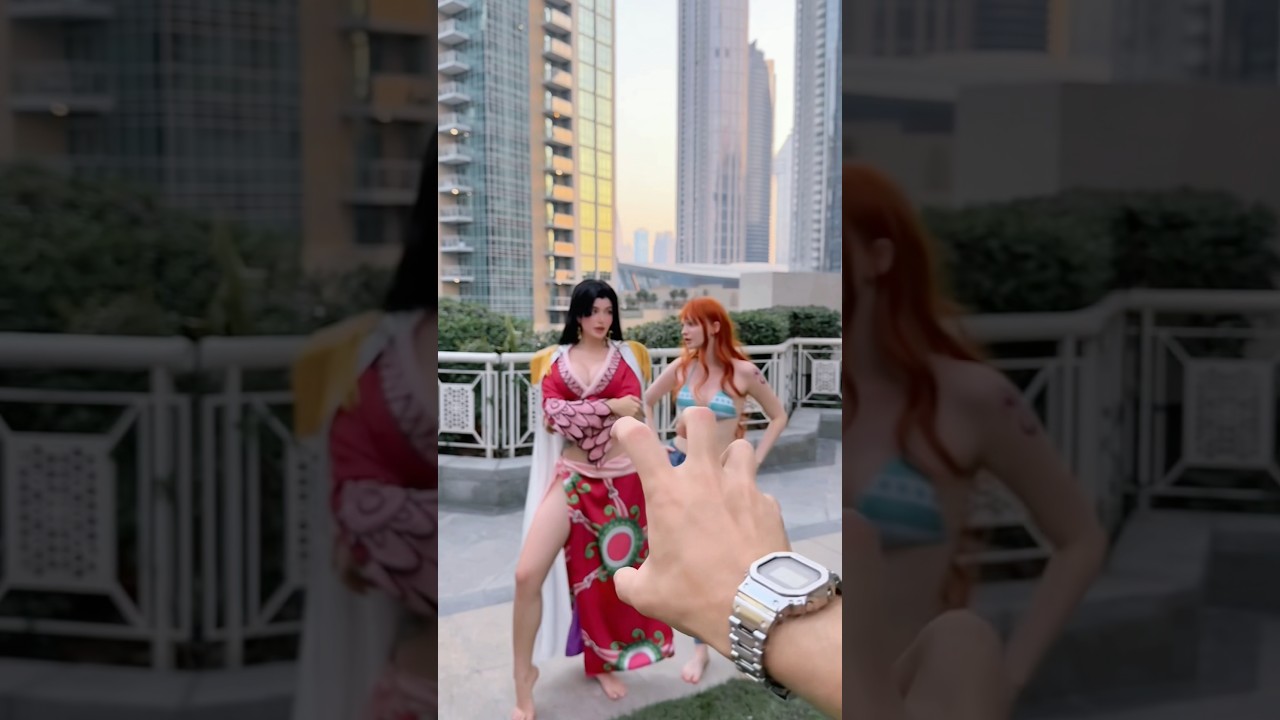 @catiescos what was that?👀 #onepiece #boahankock #nami #animewaifu #cosplay