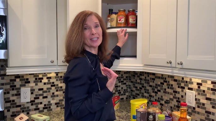 I finally figured out how to organize this corner kitchen cabinet 🙌🏽, corner  cabinet organization