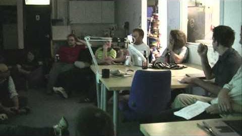 Bio Hacking @ London Hackspace by Sara