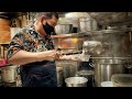 SINGAPORE HAWKER CENTRE TOUR - TECK GHEE COURT MARKET BREAKFAST CROWD