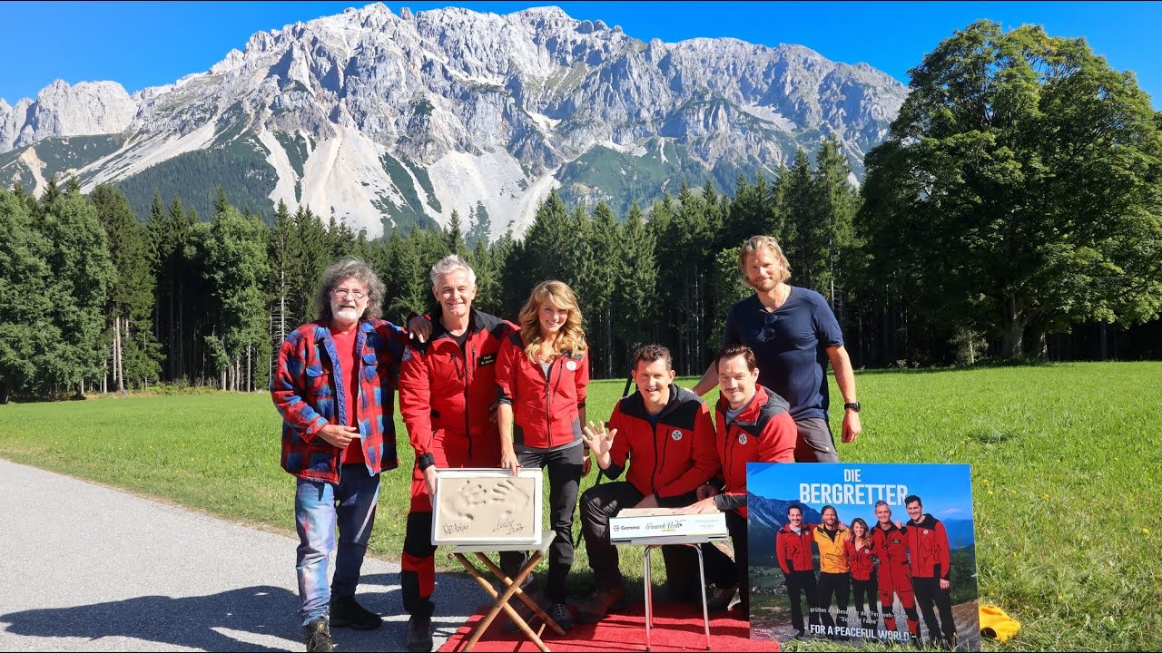 STARS Sebastian Ströbel und die Bergretter Crew im Signs of Fame HD Final Cut www fernweh park de