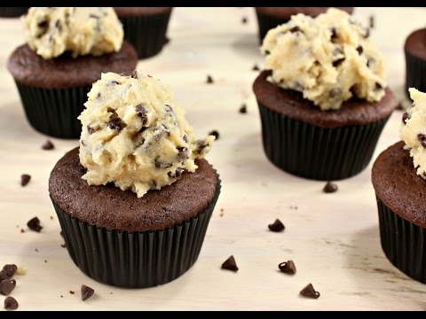 cookie-dough-cupcakes-with-cookie-dough-frosting