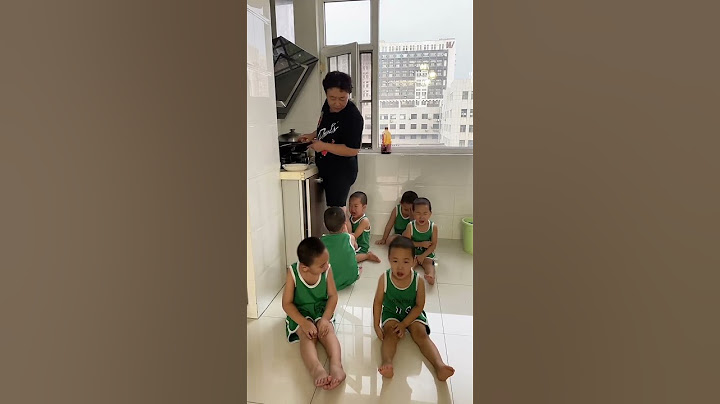 Grandma collapsed and was so tired that she had to go back to her hometown. The sextuplets lied to