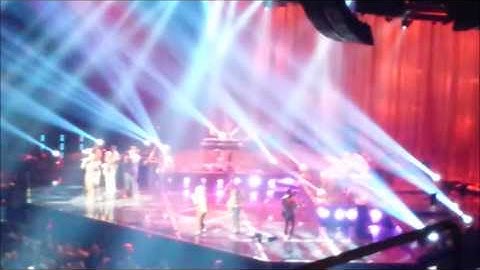 If I Knew / It Will Rain - Bruno Mars Live