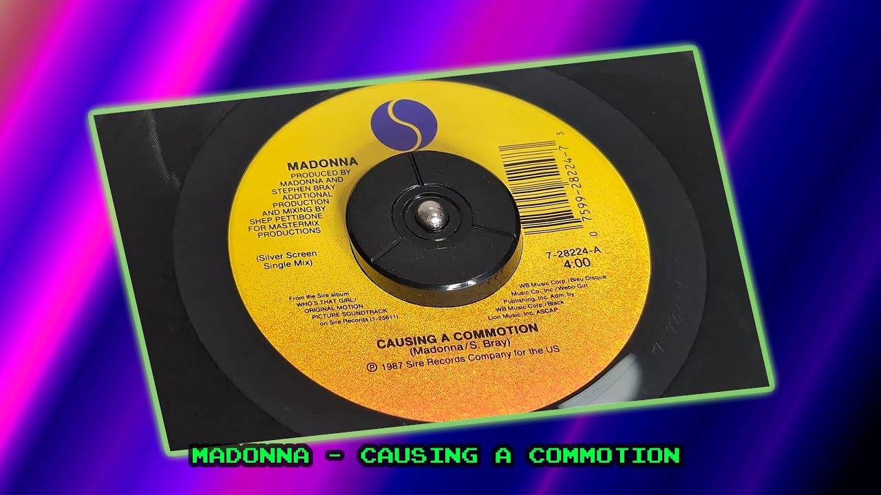 Madonna - Causing A Commotion (1987 7