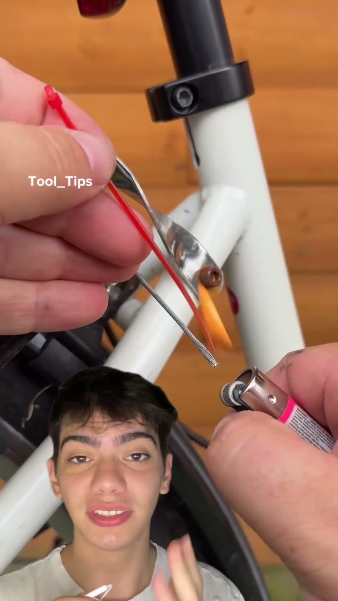 Conserte o cabo da sua bike com uma abraçadeira e um isqueiro! ?‍♂️ Truque simples e eficiente!
