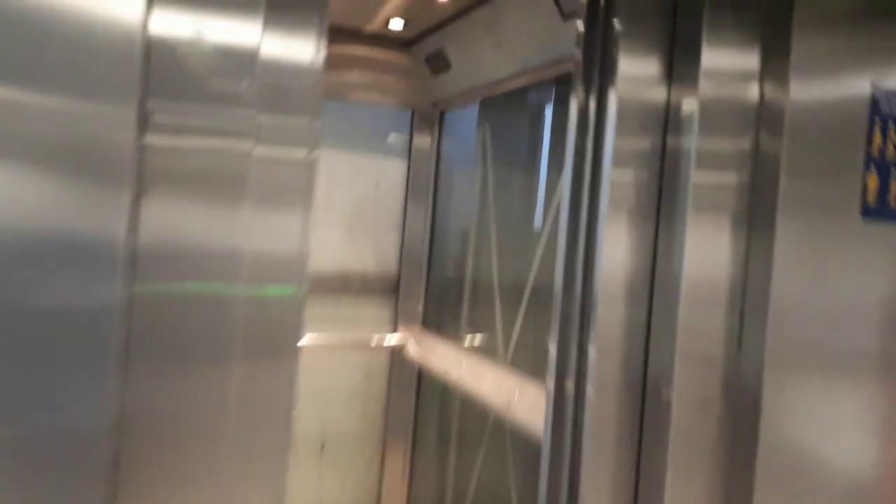 ThyssenKrupp lifts at Campanar station (L1/L2)