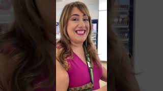 All About Mac Cosmetics History, Cult Clics, And Where Its Made