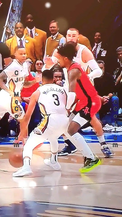 smart-cj-mccollum-suddenly-slows-down-draws-a-foul-2-22-2024nba