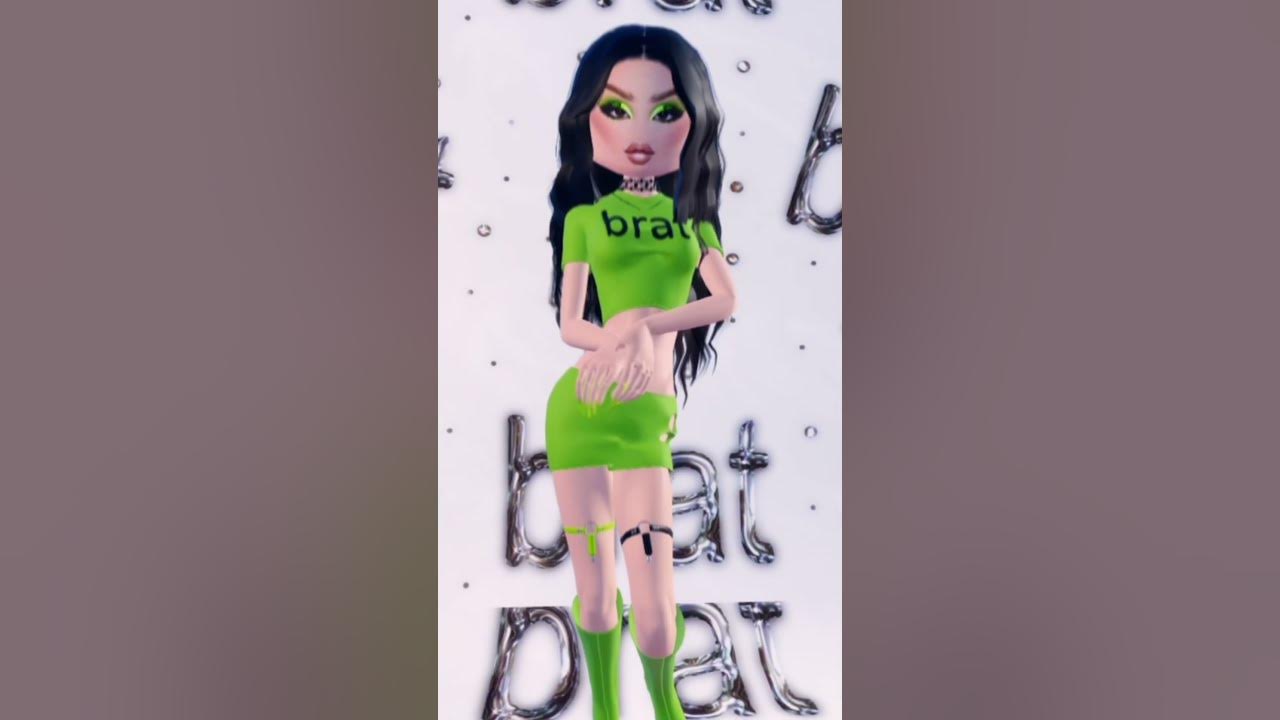 Apple dance in Dress To Impress! 🍏 | Brat Charli xcx Update!