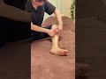 ふくらはぎに溜まったむくみを一気に流すマッサージ