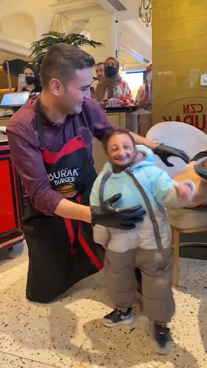 Saudi Arabia famous YouTuber Dwarf man #azizalahmad pass away 😢 #short #viral