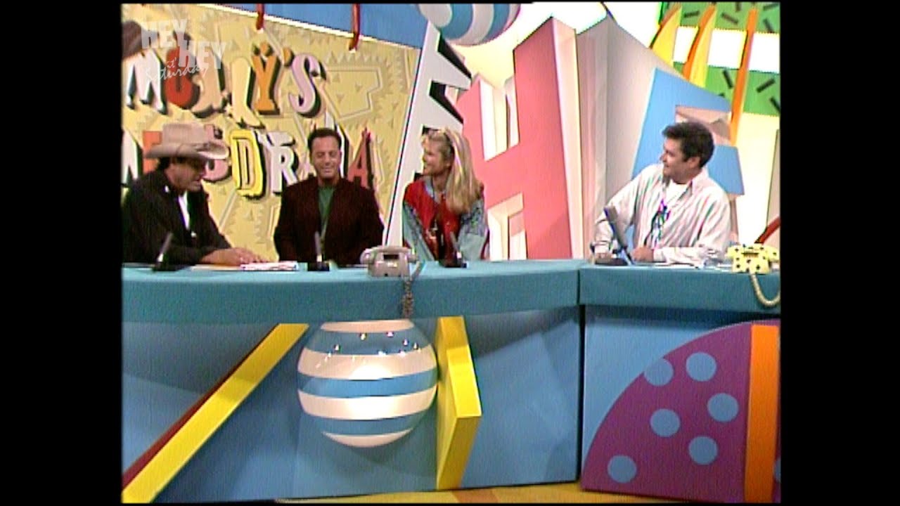 Billy Joel & Christie Brinkley Chat with Daryl and Molly | Hey Hey it's Saturday | 1991