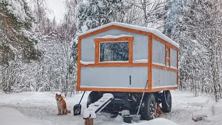 WINTER STORM Survival in a TINY CABIN on Wheels | Snowstorm winter camping