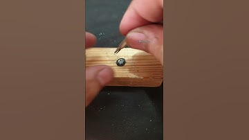 Stripped Screw? Try this👍 #shorts #lifehacks #tips #vsethicreation