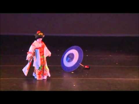 Ayame (Iris Flower) Kabuki Style Dance