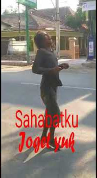 Orang edan aja bisa happy