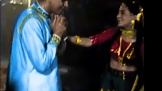 Aaya Na Humko Pyar Jatana - PEHChAAN 1970