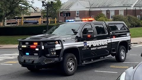 West Hartford Police Department ESU Pickup responding with Howler and Horn