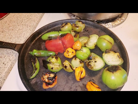 SALSA HOW TO MAKE-Habanero-green-pepper-tomatillo-tomatoes and garlic