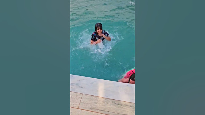 هيلين اتعلمت السباحة