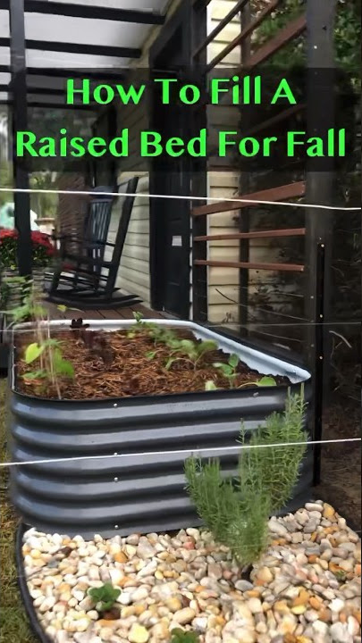 5 Ways To Fill A Raised Bed For Fall Gardening Simple 2024