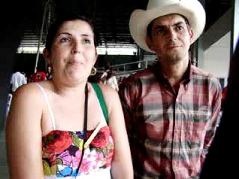 Marcia de Itauna MG, veio agradecer a compra da casa no Canção Nova Sertaneja - YouTube