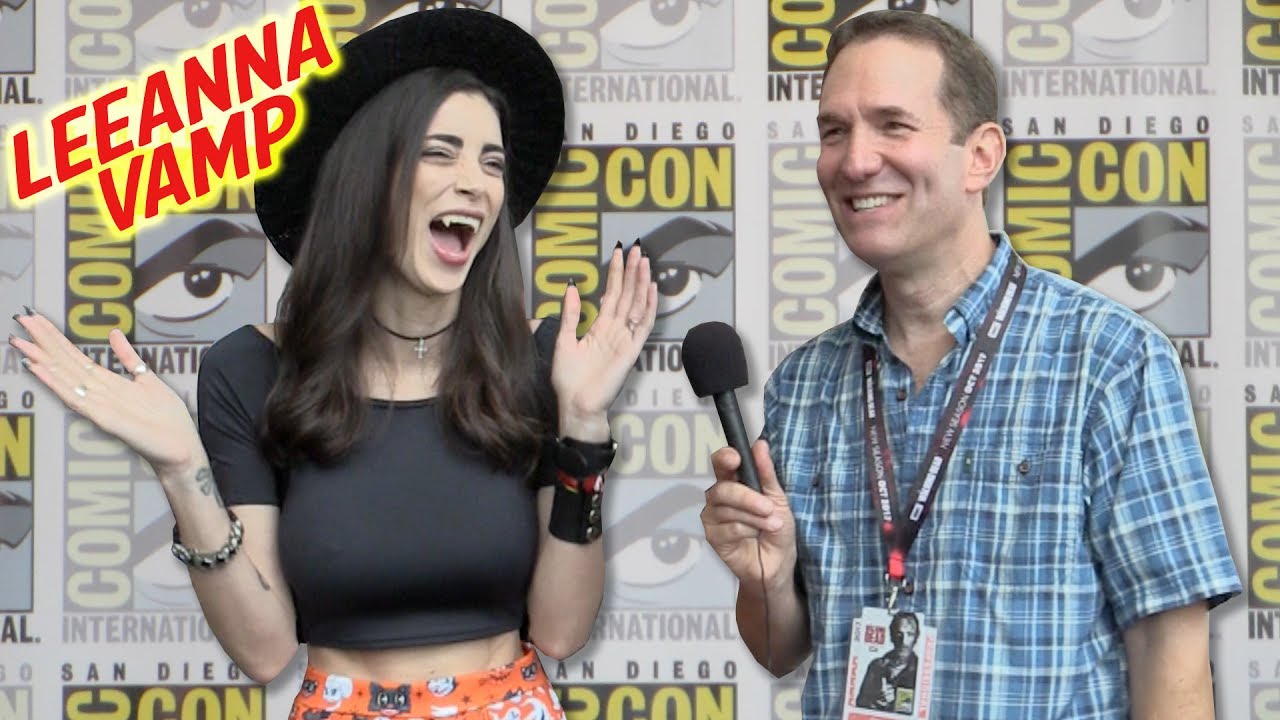 LeeAnna Vamp Cosplay Comic-Con 2015 (Full Interview) - YouTube