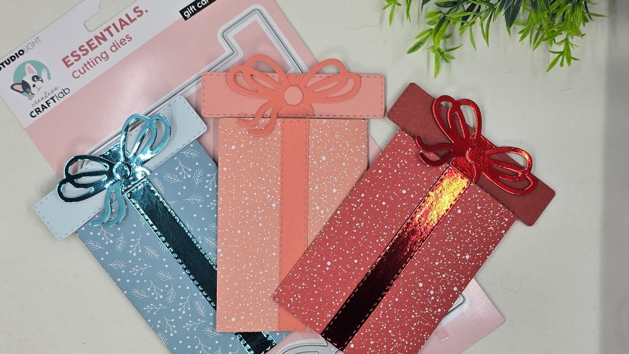 Kadootjes maken met CCL-ES-CD1068 van Studiolight en de envelope punchboard van We-R Memorykeepers