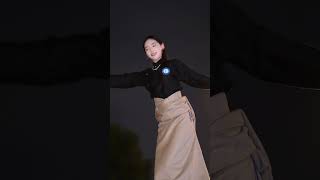 Cuomu Lovely Tibetan Girl Beautiful Tibetan Dance Pastoral
