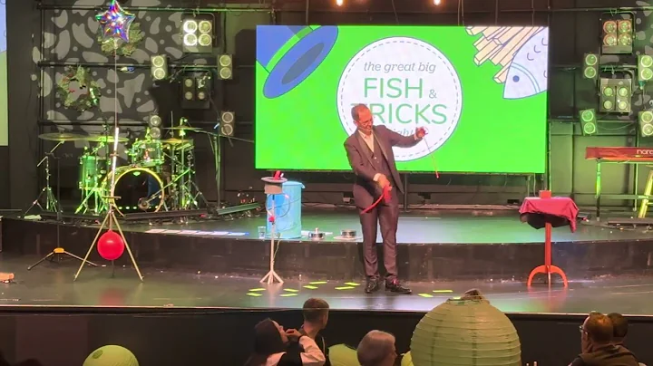 Steve Gore aka The Happiest Magician performing ma...