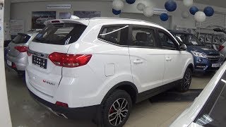 Заднеприводный семиместный кроссовер Lifan My Way.