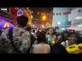 Middle of video