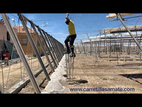 Articulated Stilts 60-110 cm video