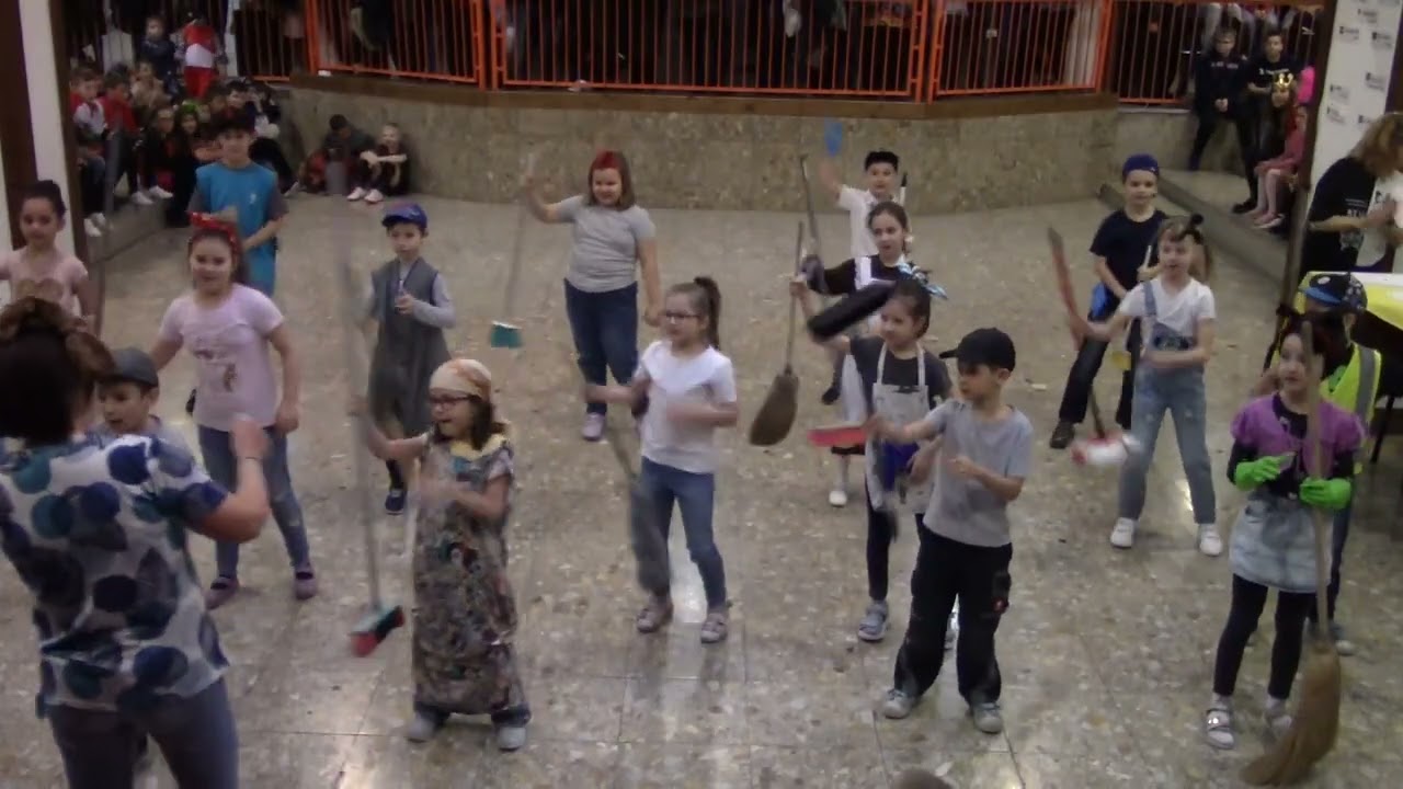 TVT Farsang 2025. - 2.c osztály