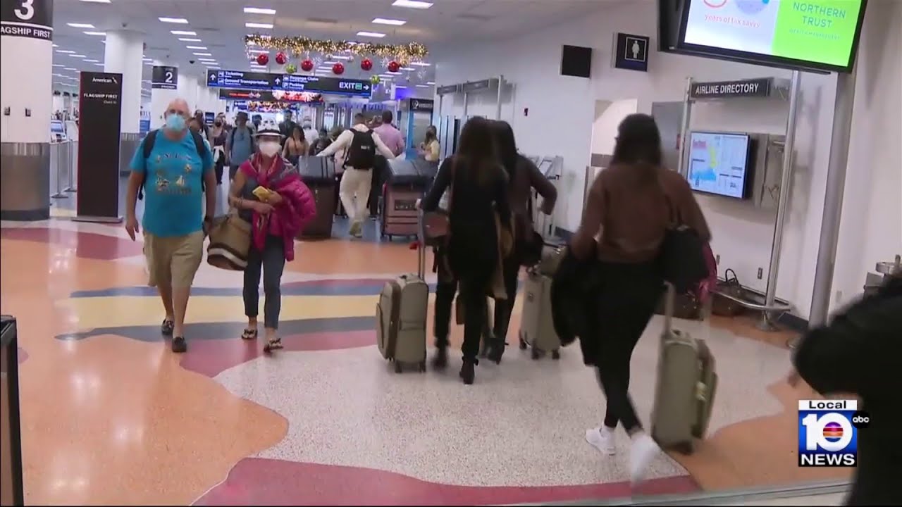 MIA passengers should expect record Thanksgiving travel surge, airport officials say