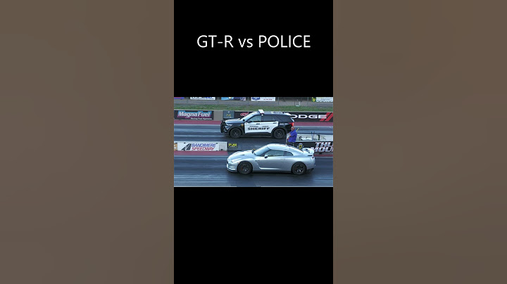 Nissan GT-R vs Police Car - drag race