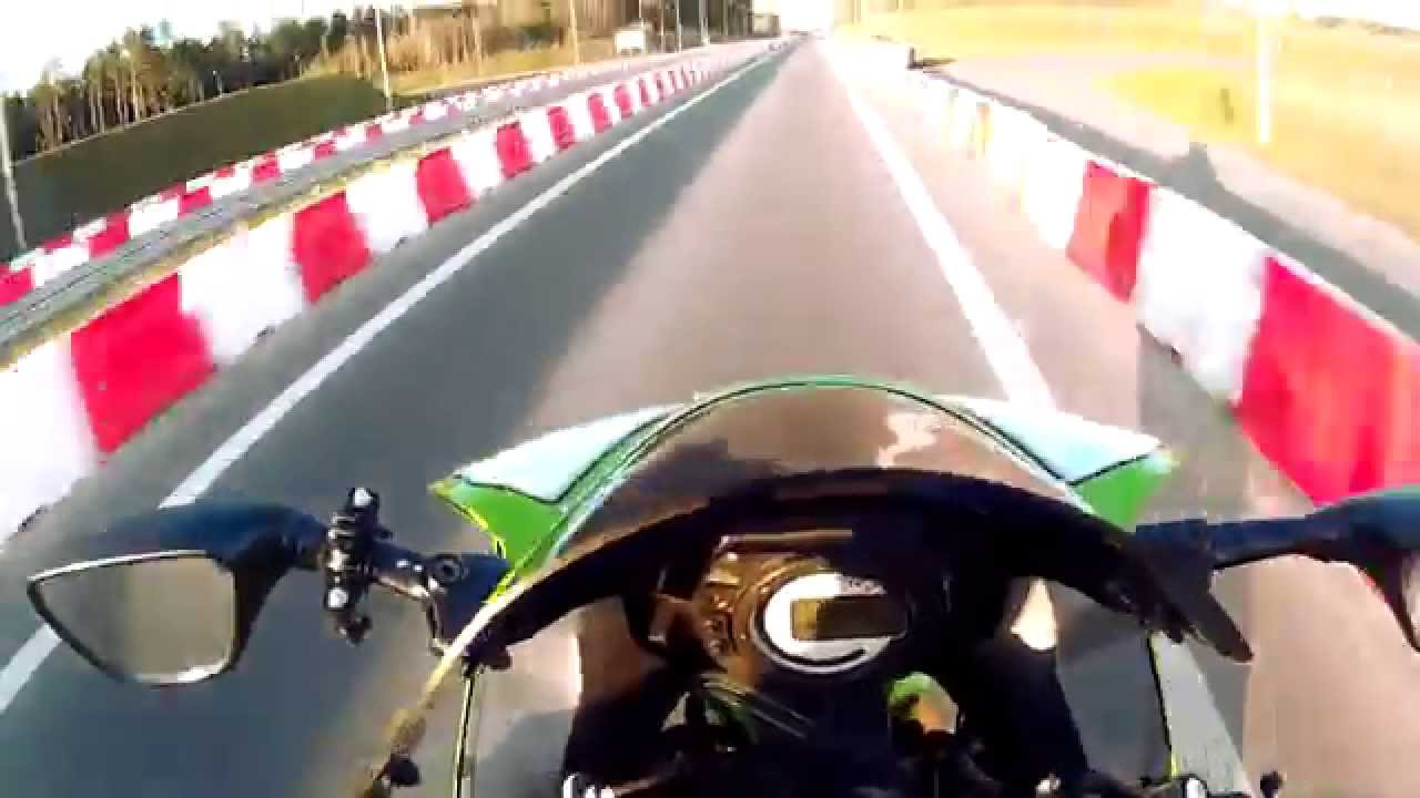 Kawasaki ZX6R 636 0304 stand up wheelie 2 gear YouTube