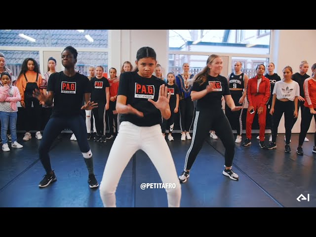 Petit Afro Presents - Assi ft. BM Gwara Nao Para || Official Dance Video || Eljakim Video class=