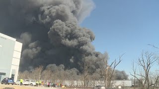 Video: Plainfield Walmart distribution center fire