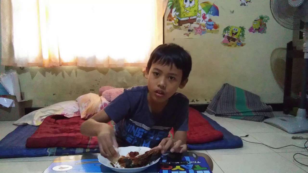 MAKAN LELE HASIL MANCING 