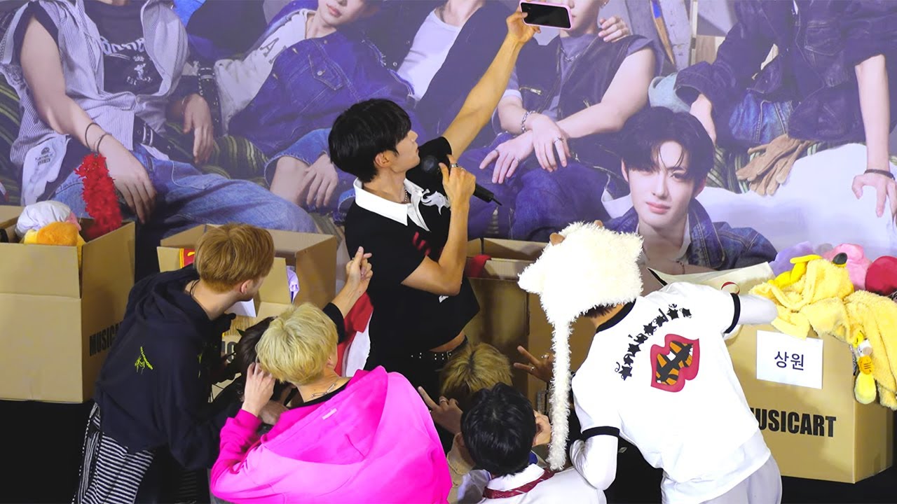 ALPHA DRIVE ONE (알파드라이브원) _ 마무리 인사 & 퇴장 | THE 1ST MINI ALBUM [EUPHORIA] 발매 기념 공개 사인회 | 25-01-17