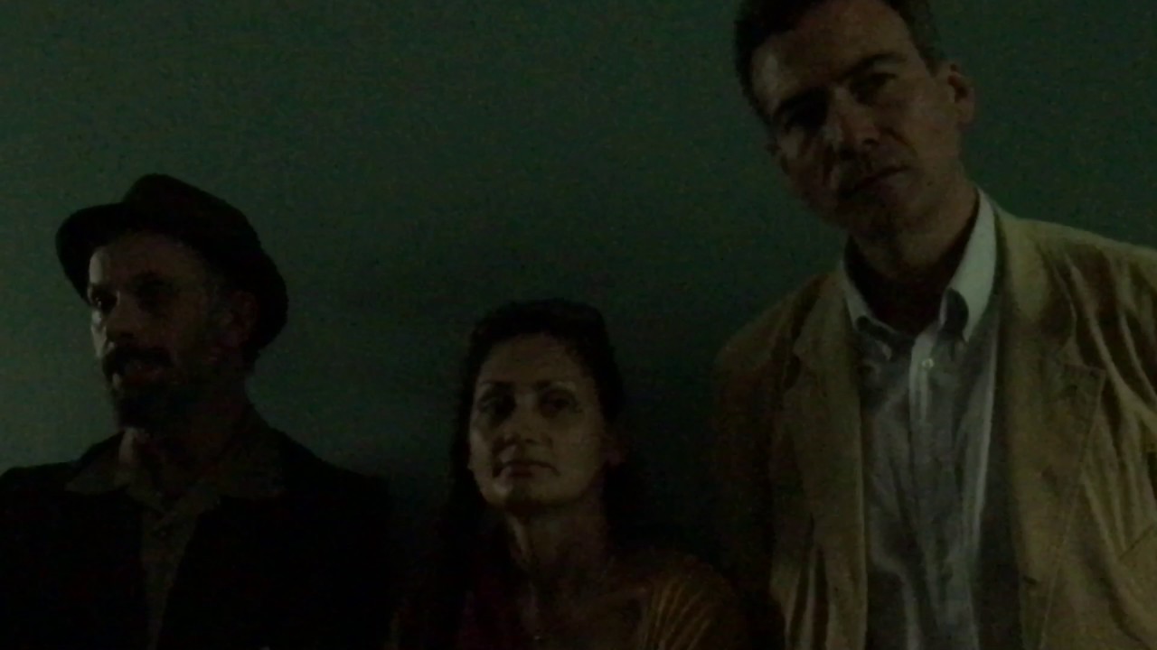 Roberto Cuoghi spiega cosa è il Puzuzu che dà titolo a tante sue sculture - Museo Madre, Napoli 2017