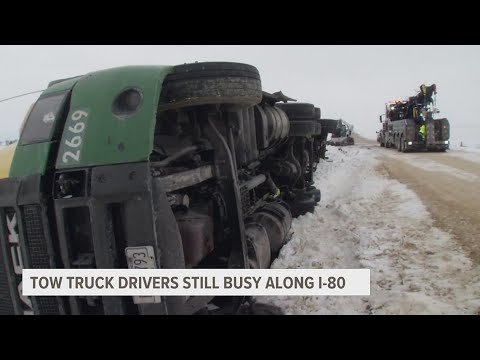 Tow truck drivers still busy along I-80 2023 mới nhất