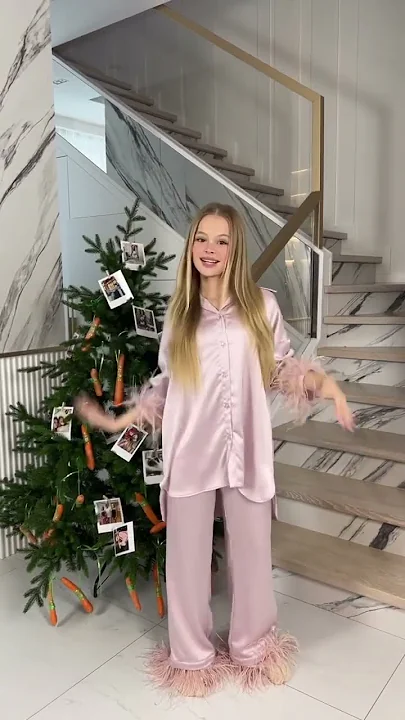 MILANA STAR танцует под «Маленькие девочки» на съёмке TEENDAILY #миланастар #milanastar