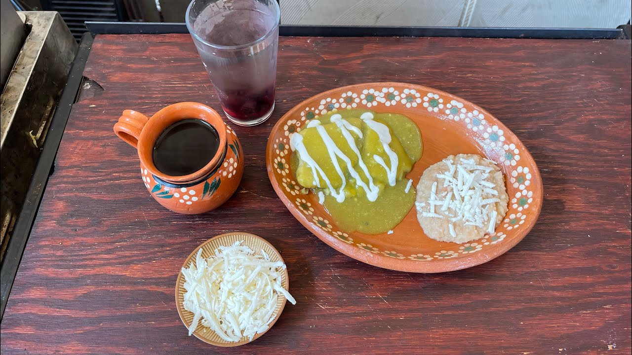 TAMALES ENCUERADOS DE RAJAS CON QUESO DE RECHUPETE / RANCHO LA COMEZÓN ...