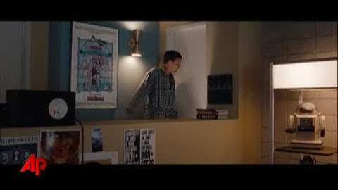 Kutcher Talks Relationships, New Rom-Com