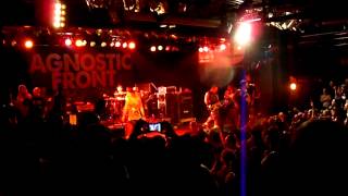 Agnostic Front   Gotta go   Riot, riot upstart 29 07 2012 Backstage Munich